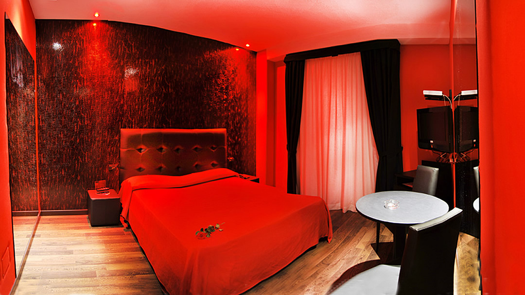 Hotel La Fayette Suite Moulin Rouge